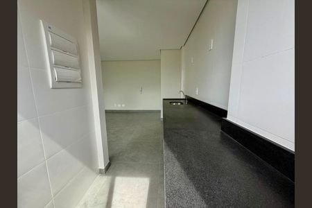 Apartamento à venda com 2 quartos, 65m² em União, Belo Horizonte