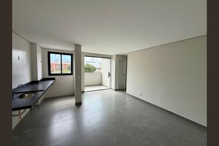 Apartamento à venda com 2 quartos, 65m² em União, Belo Horizonte
