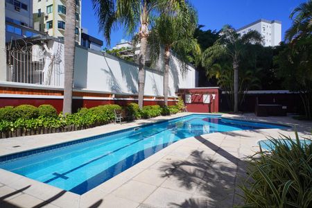 Apartamento à venda com 68m², 2 quartos e 1 vaga Apartamento à venda com 68m², 2 quartos e 1 vagaÁrea comum - Piscina