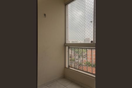 Apartamento para alugar com 59m², 2 quartos e 1 vaga Apartamento para alugar com 59m², 2 quartos e 1 vagaVaranda