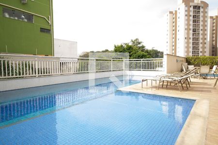 Apartamento à venda com 52m², 2 quartos e sem vagaÁrea comum - Piscina