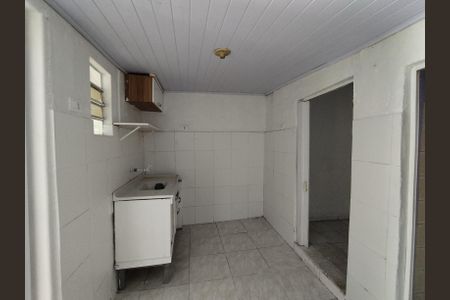 Casa à venda com 150m², 2 quartos e sem vaga Casa à venda com 150m², 2 quartos e sem vagaCozinha - Armários