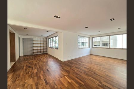 Apartamento para alugar com 145m², 3 quartos e 1 vaga Apartamento para alugar com 145m², 3 quartos e 1 vagaSala