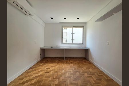 Apartamento para alugar com 145m², 3 quartos e 1 vaga Apartamento para alugar com 145m², 3 quartos e 1 vagaQuarto 3