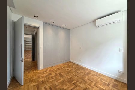 Apartamento para alugar com 145m², 3 quartos e 1 vaga Apartamento para alugar com 145m², 3 quartos e 1 vagaQuarto 2
