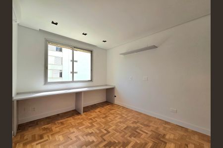 Apartamento para alugar com 145m², 3 quartos e 1 vaga Apartamento para alugar com 145m², 3 quartos e 1 vagaQuarto 2