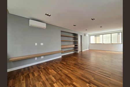 Apartamento para alugar com 145m², 3 quartos e 1 vaga Apartamento para alugar com 145m², 3 quartos e 1 vagaSala