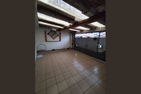 Casa à venda com 125m², 2 quartos e 2 vagas