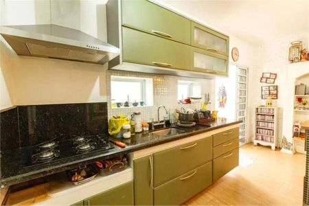 Casa à venda com 2 quartos, 120m² em Vila do Bosque, São Paulo