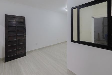 Casa para alugar com 60m², 2 quartos e 1 vaga Casa para alugar com 60m², 2 quartos e 1 vagaQuarto 1