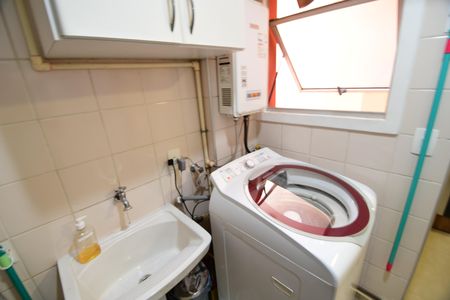 Apartamento à venda com 86m², 2 quartos e 1 vagaÁrea de Serviço