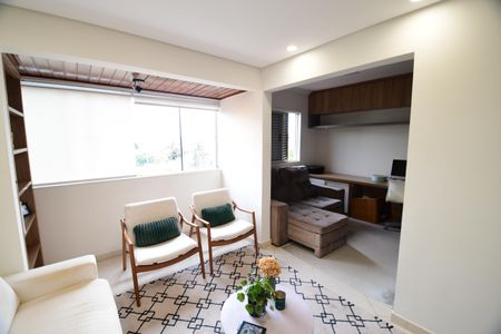 Apartamento à venda com 86m², 2 quartos e 1 vagaSala