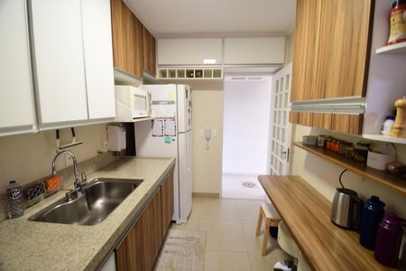 Apartamento à venda com 86m², 2 quartos e 1 vagaCozinha