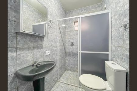 Banheiro de casa para alugar com 1 quarto, 35m² em Bonança, Osasco