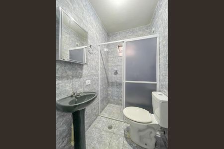 Banheiro de casa para alugar com 1 quarto, 35m² em Bonança, Osasco