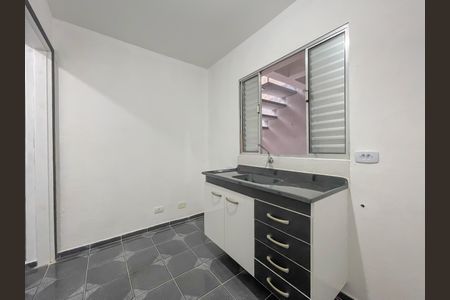 Casa para alugar com 35m², 1 quarto e sem vaga Casa para alugar com 35m², 1 quarto e sem vagaCozinha
