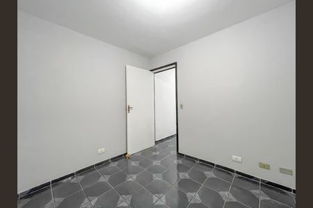 Casa para alugar com 35m², 1 quarto e sem vaga Casa para alugar com 35m², 1 quarto e sem vagaQuarto