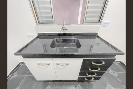 Casa para alugar com 35m², 1 quarto e sem vaga Casa para alugar com 35m², 1 quarto e sem vagaCozinha