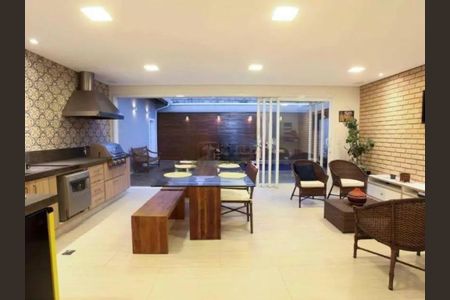 Foto 06 de casa de condomínio à venda com 3 quartos, 291m² em Vila dos Plátanos, Campinas