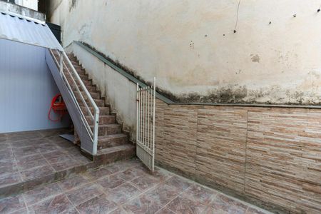 Casa para alugar com 45m², 1 quarto e sem vagaQuintal