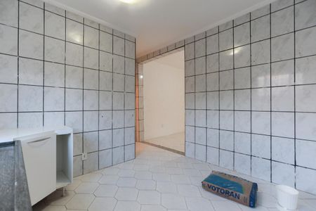 Cozinha de casa para alugar com 1 quarto, 45m² em Jardim Carlu, São Paulo