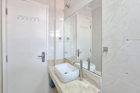 Apartamento à venda com 87m², 3 quartos e 2 vagasBanheiro da Suíte