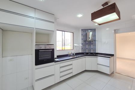 Apartamento à venda com 87m², 3 quartos e 2 vagasCozinha