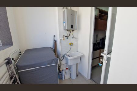 Apartamento para alugar com 48m², 2 quartos e 1 vaga Apartamento para alugar com 48m², 2 quartos e 1 vagaVaranda