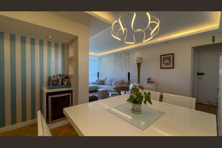 Apartamento à venda com 107m², 3 quartos e 1 vagaSala