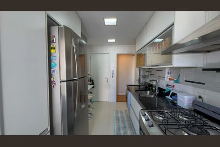 Apartamento à venda com 107m², 3 quartos e 1 vagaCozinha e Área de Serviço