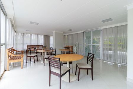 Apartamento à venda com 107m², 3 quartos e 1 vagaSalão de Festas