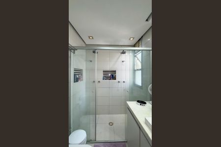 Apartamento à venda com 107m², 3 quartos e 1 vagaBanheiro da Suíte