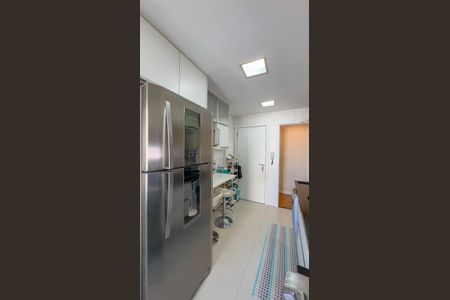 Apartamento à venda com 107m², 3 quartos e 1 vagaCozinha e Área de Serviço