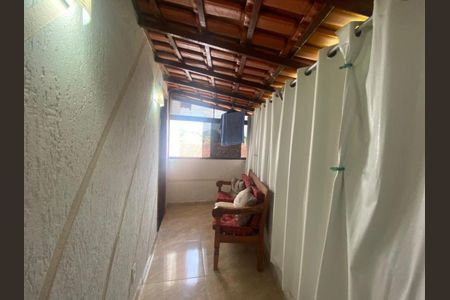 Casa à venda com 3 quartos, 120m² em Sapê, Niterói