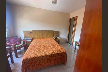 Casa à venda com 3 quartos, 120m² em Sapê, Niterói