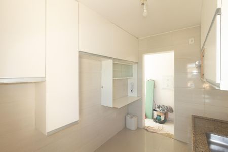 Apartamento para alugar com 53m², 3 quartos e 1 vaga Apartamento para alugar com 53m², 3 quartos e 1 vagaCozinha e Área de Serviço