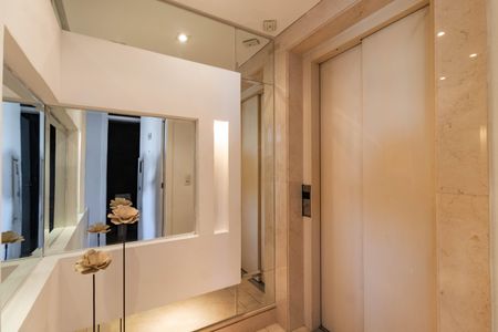 Apartamento para alugar com 130m², 3 quartos e 2 vagasHall privativo