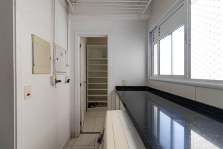 Apartamento para alugar com 130m², 3 quartos e 2 vagasÁrea de Serviço
