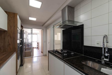 Apartamento para alugar com 130m², 3 quartos e 2 vagasCozinha