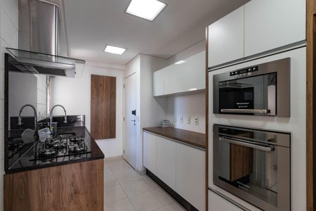 Apartamento para alugar com 130m², 3 quartos e 2 vagasCozinha