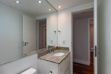 Apartamento para alugar com 130m², 3 quartos e 2 vagasBanheiro