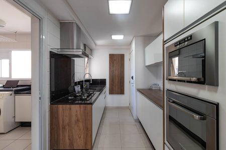 Apartamento para alugar com 130m², 3 quartos e 2 vagasCozinha