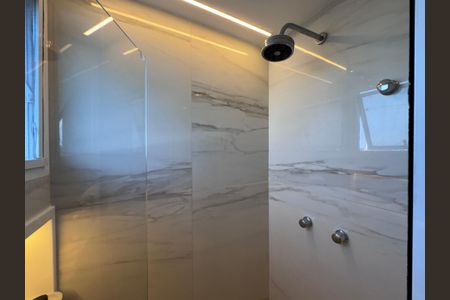 Apartamento à venda com 89m², 3 quartos e 1 vagaSuíte 1 - Banheiro