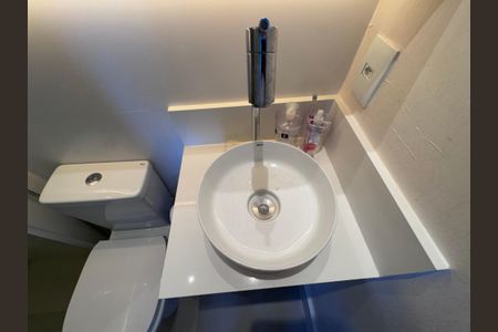 Apartamento à venda com 89m², 3 quartos e 1 vagaSuíte 2 - Banheiro