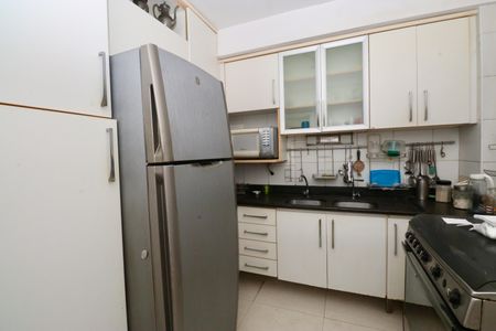 Apartamento para alugar com 170m², 3 quartos e 2 vagas Apartamento para alugar com 170m², 3 quartos e 2 vagasCozinha