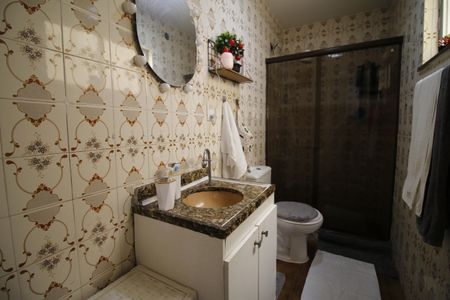 Apartamento à venda com 55m², 2 quartos e 1 vagaBanheiro