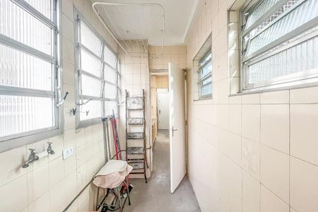 Apartamento para alugar com 130m², 2 quartos e 1 vagaÁrea de Serviço
