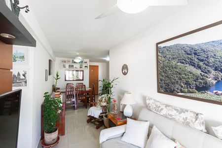 Sala de apartamento à venda com 3 quartos, 67m² em Vila Isabel, Rio de Janeiro