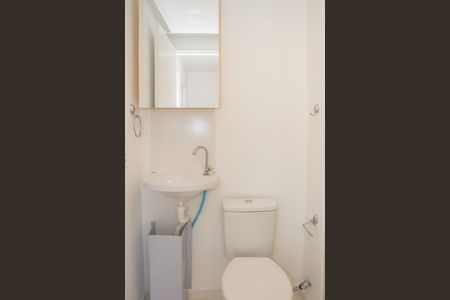 Apartamento para alugar com 36m², 2 quartos e sem vaga Apartamento para alugar com 36m², 2 quartos e sem vagaBanheiro