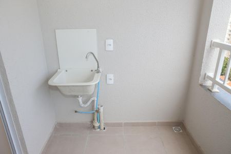 Apartamento para alugar com 36m², 2 quartos e sem vaga Apartamento para alugar com 36m², 2 quartos e sem vagaSacada